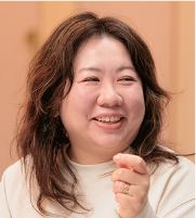 長尾　梓 先生